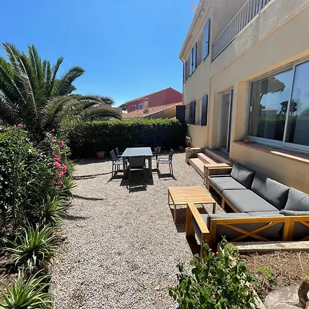 Villa Au Bord De à Les Palmiers *